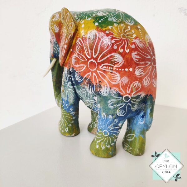 6 6 Coloful Wooden Elephant
